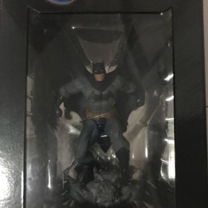 DC Batman online figure